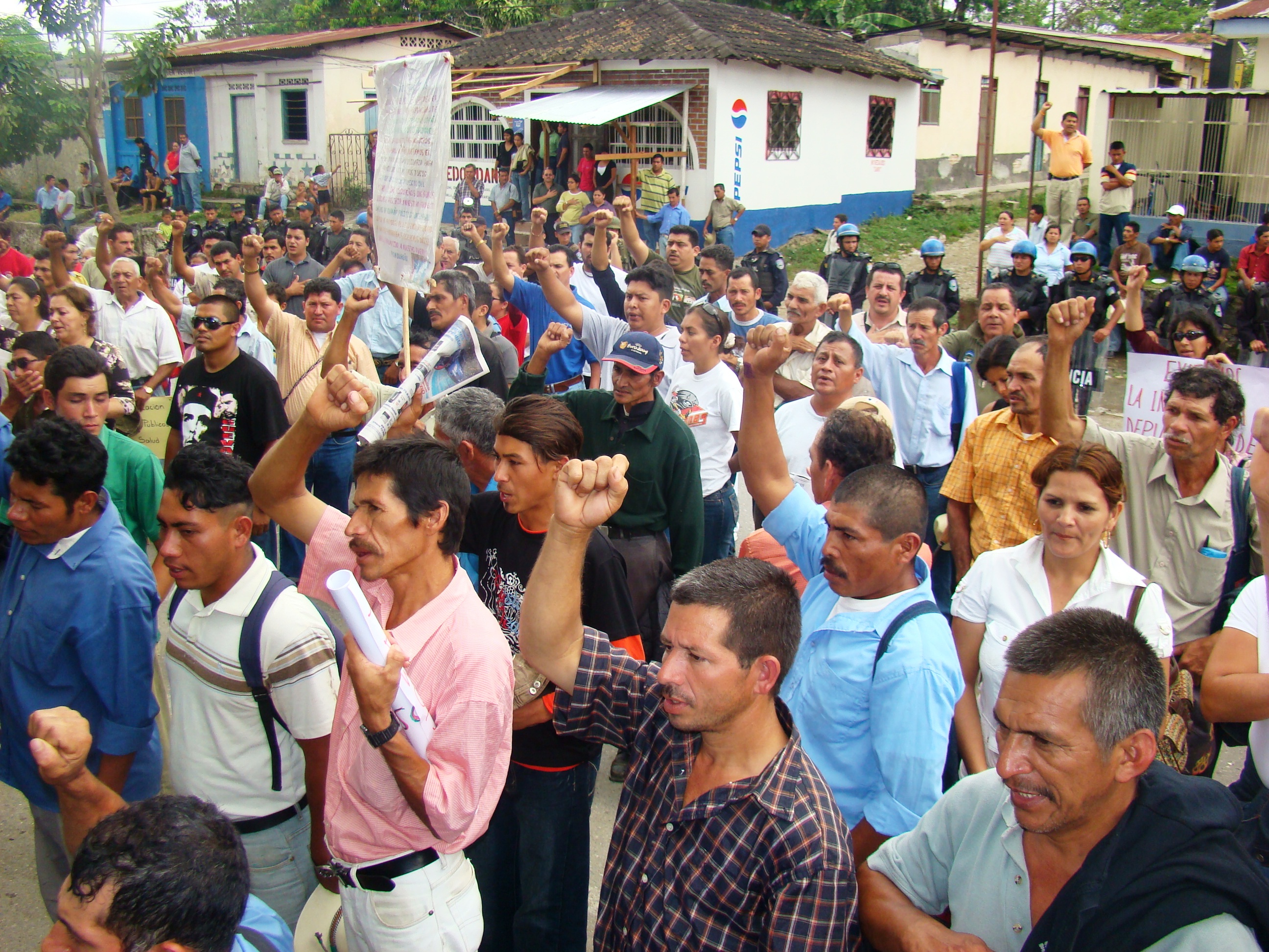 Organizaciones populares paralizan Honduras