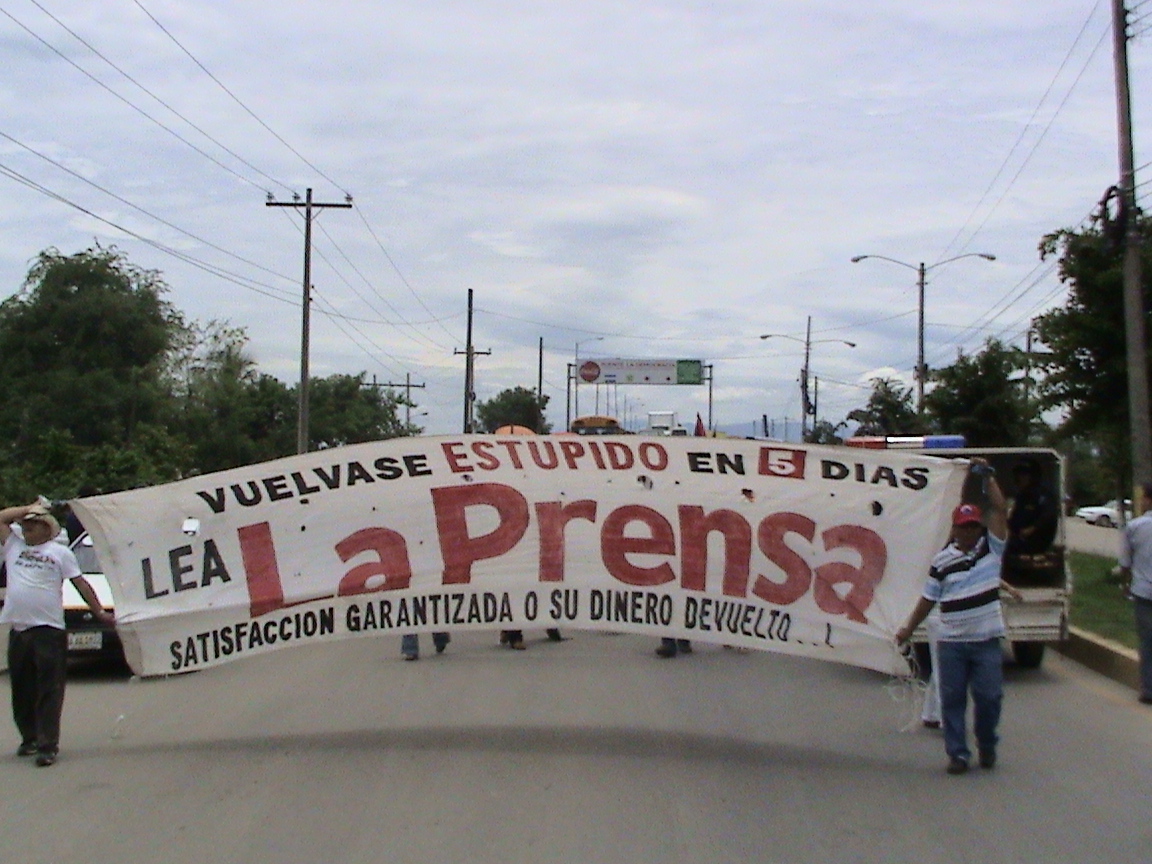 14 horas de protesta y fiesta por aniversario del Frente de Resistencia