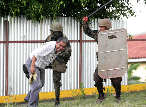 Aprobada la Policía-Militar: Los nuevos escuadrones de represión